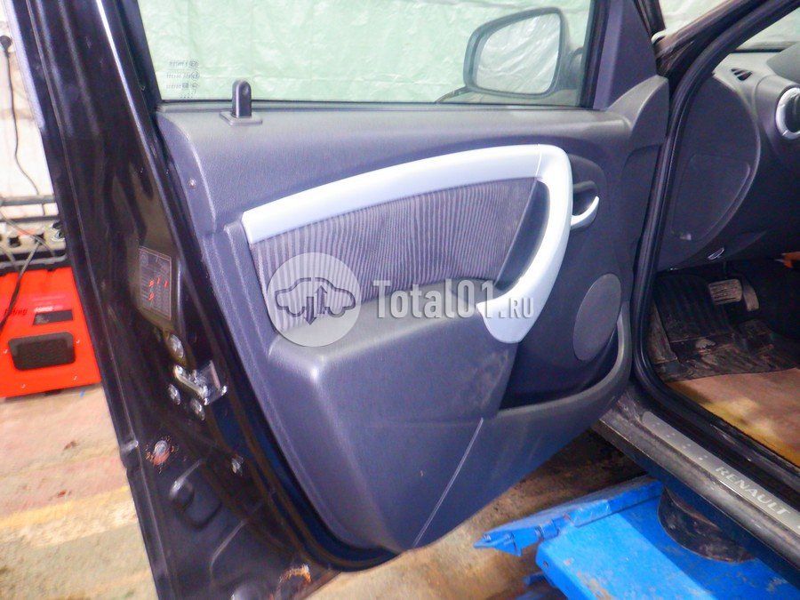 Фото Renault Logan 98
