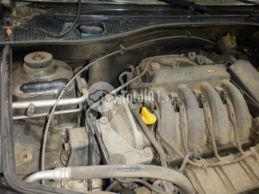 Фото Renault Logan 320