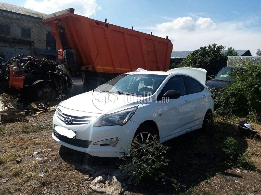 Фото Hyundai Solaris 8