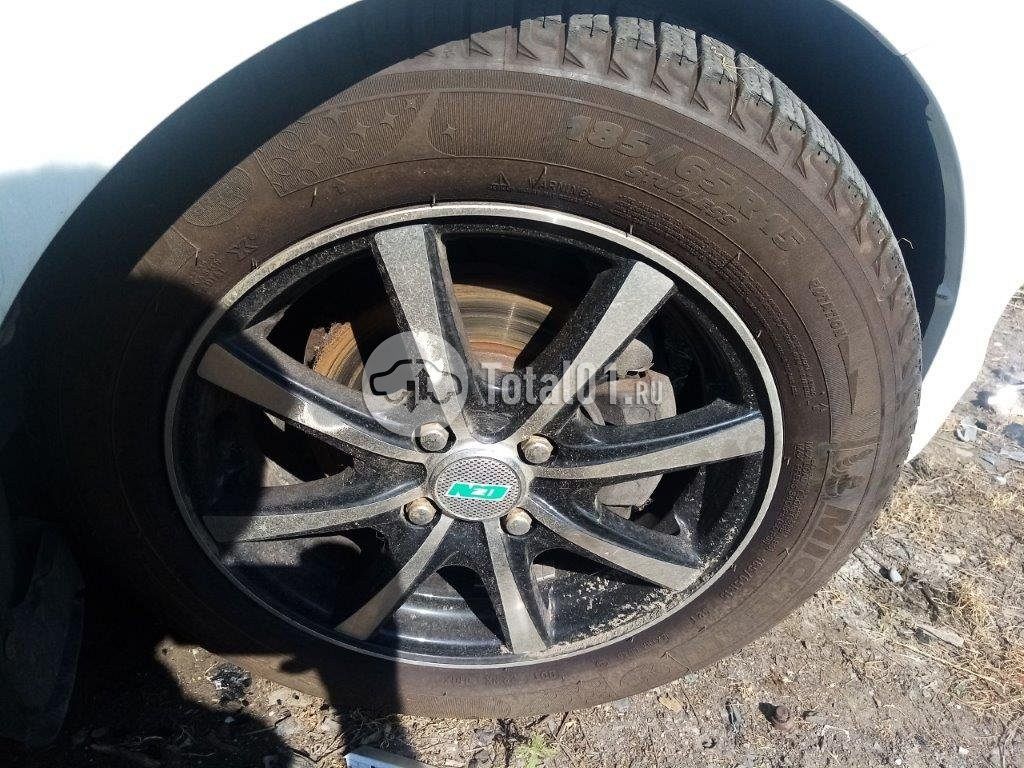 Фото Hyundai Solaris 174
