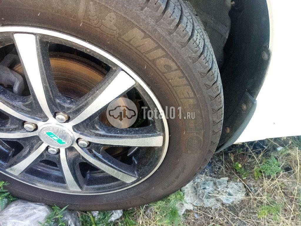 Фото Hyundai Solaris 190