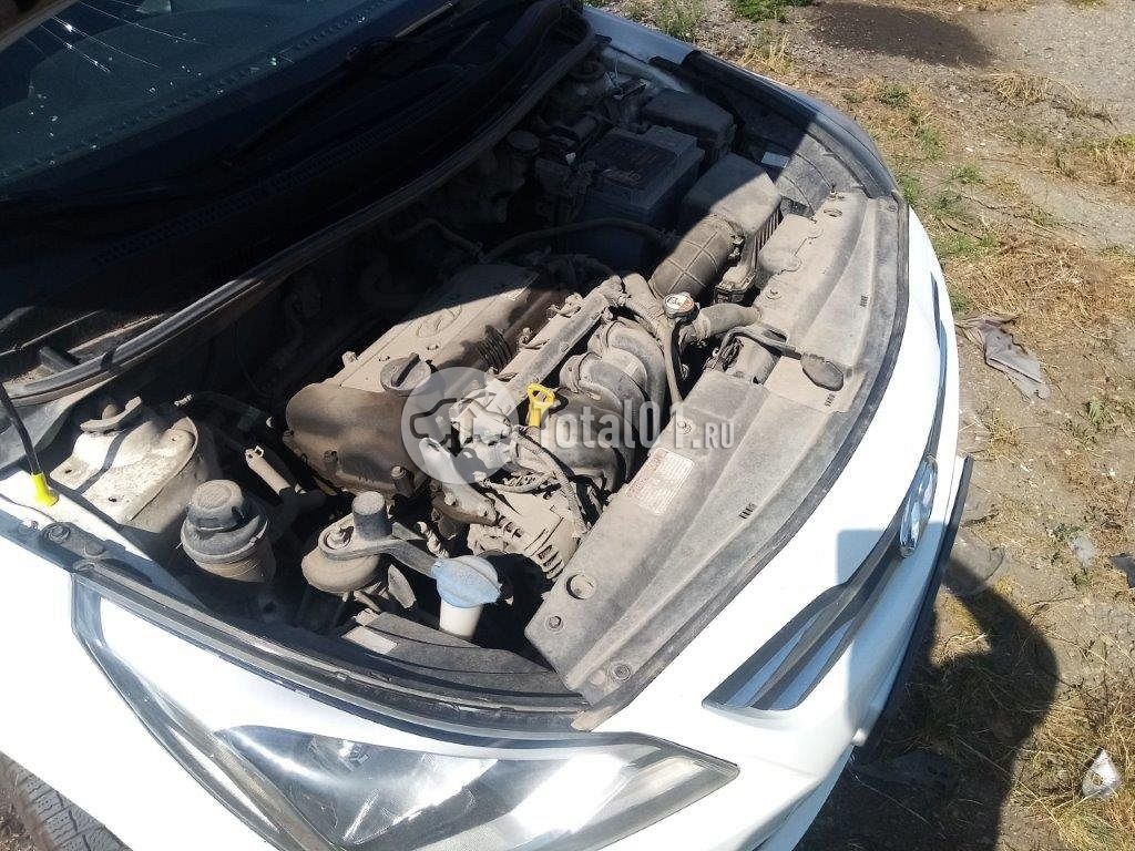 Фото Hyundai Solaris 196