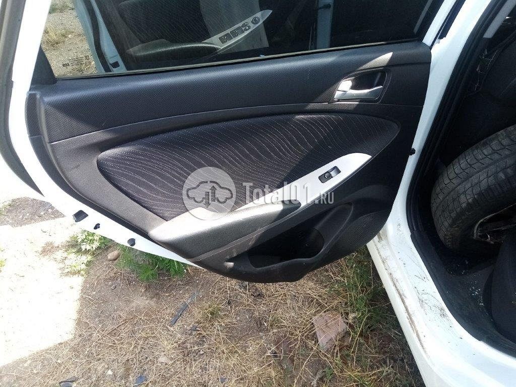 Фото Hyundai Solaris 256