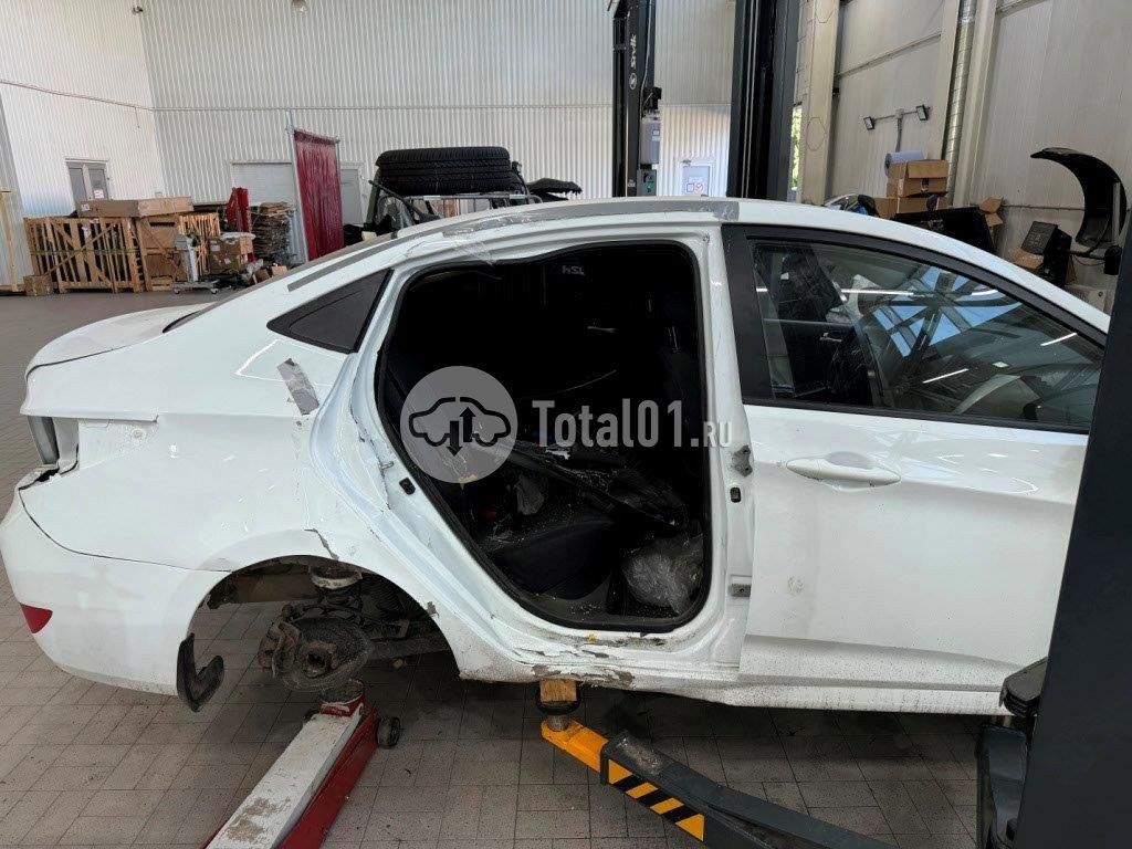 Фото Hyundai Solaris 326