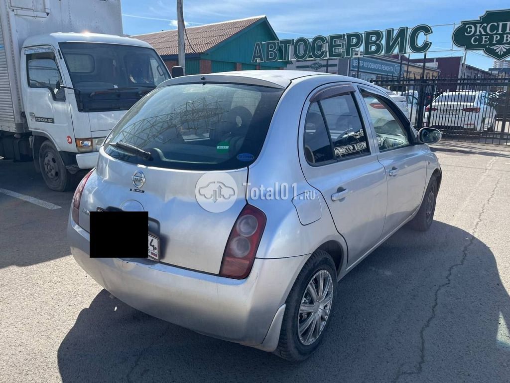 Фото Nissan March 4