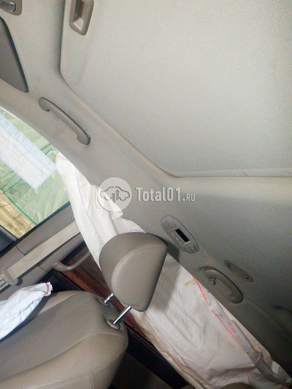 Фото KIA Carnival 52