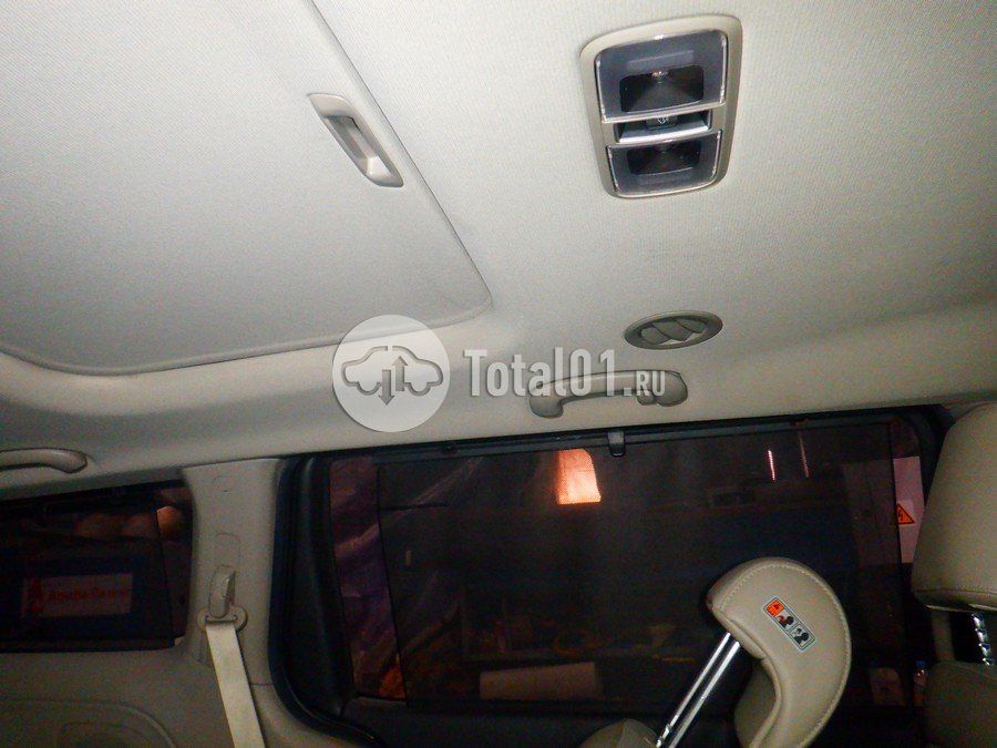 Фото KIA Carnival 110
