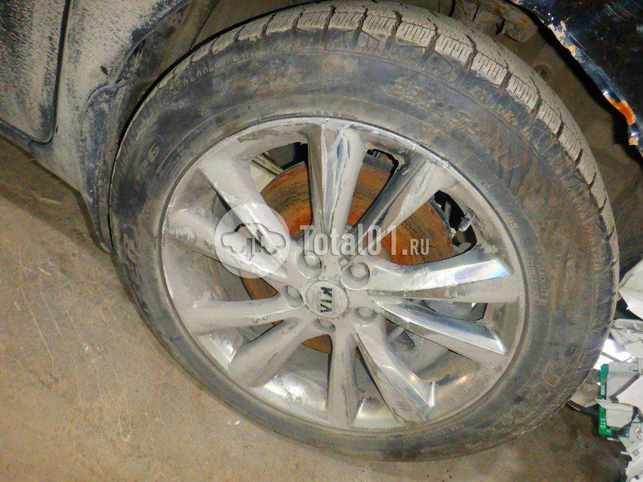 Фото KIA Carnival 132