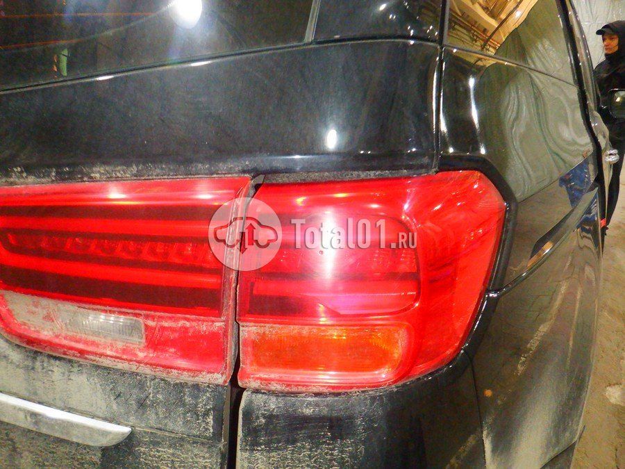 Фото KIA Carnival 174