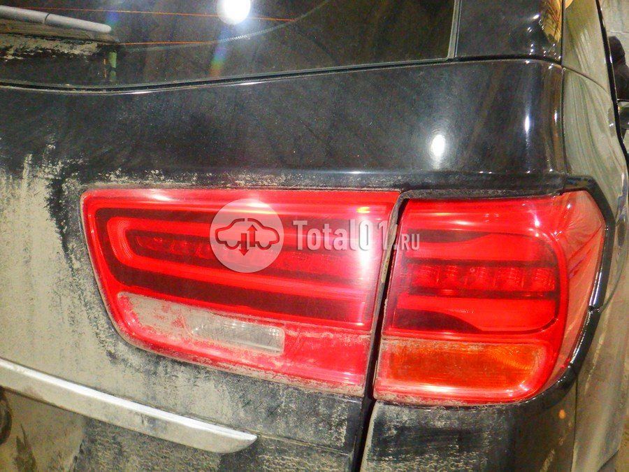 Фото KIA Carnival 176
