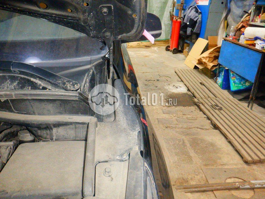 Фото KIA Carnival 230