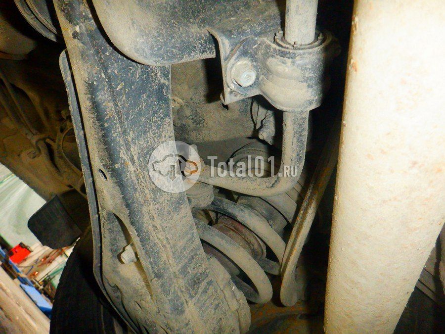 Фото KIA Carnival 338