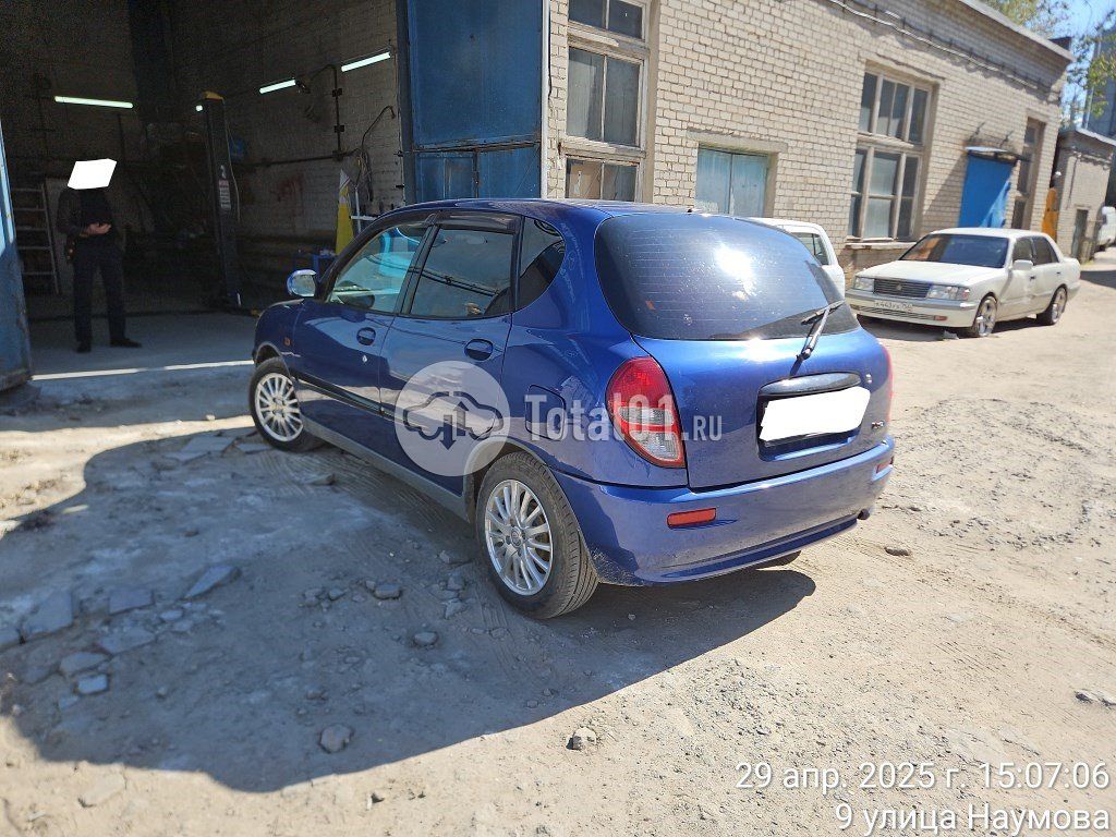 Фото Toyota Duet 8