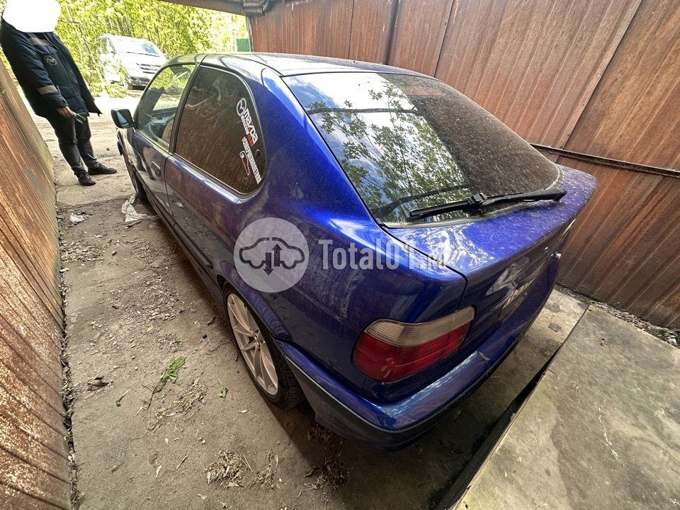 Фото BMW 3 серия 6