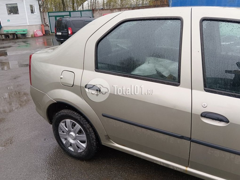 Фото Renault Logan 20