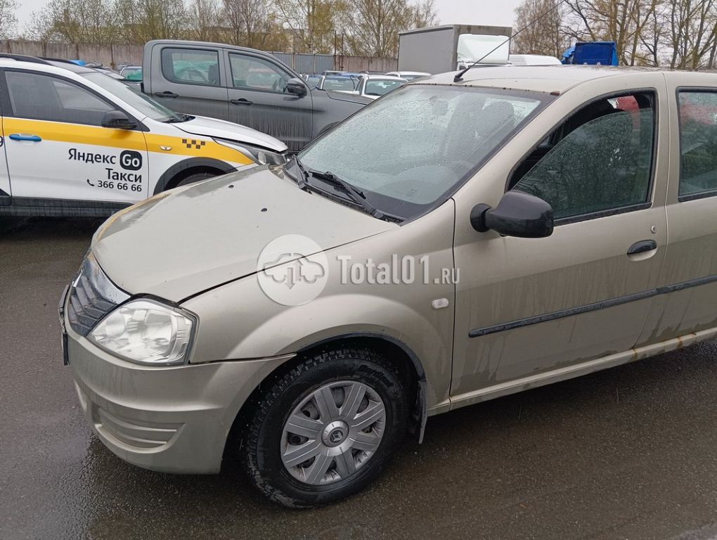 Фото Renault Logan 44