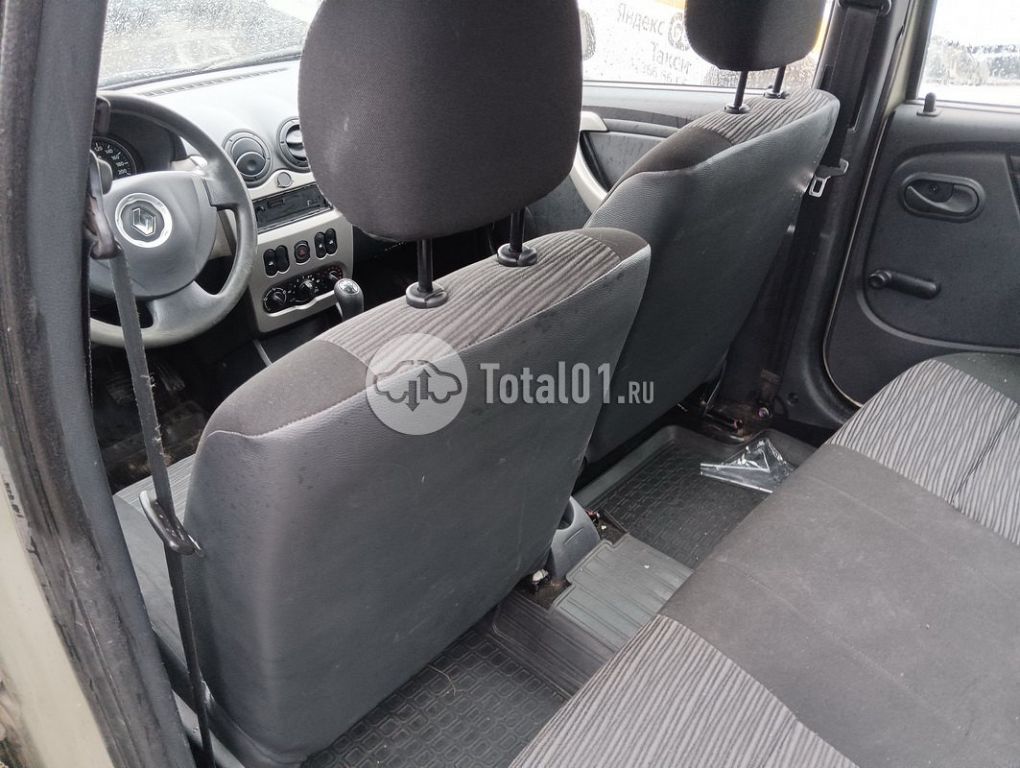 Фото Renault Logan 90