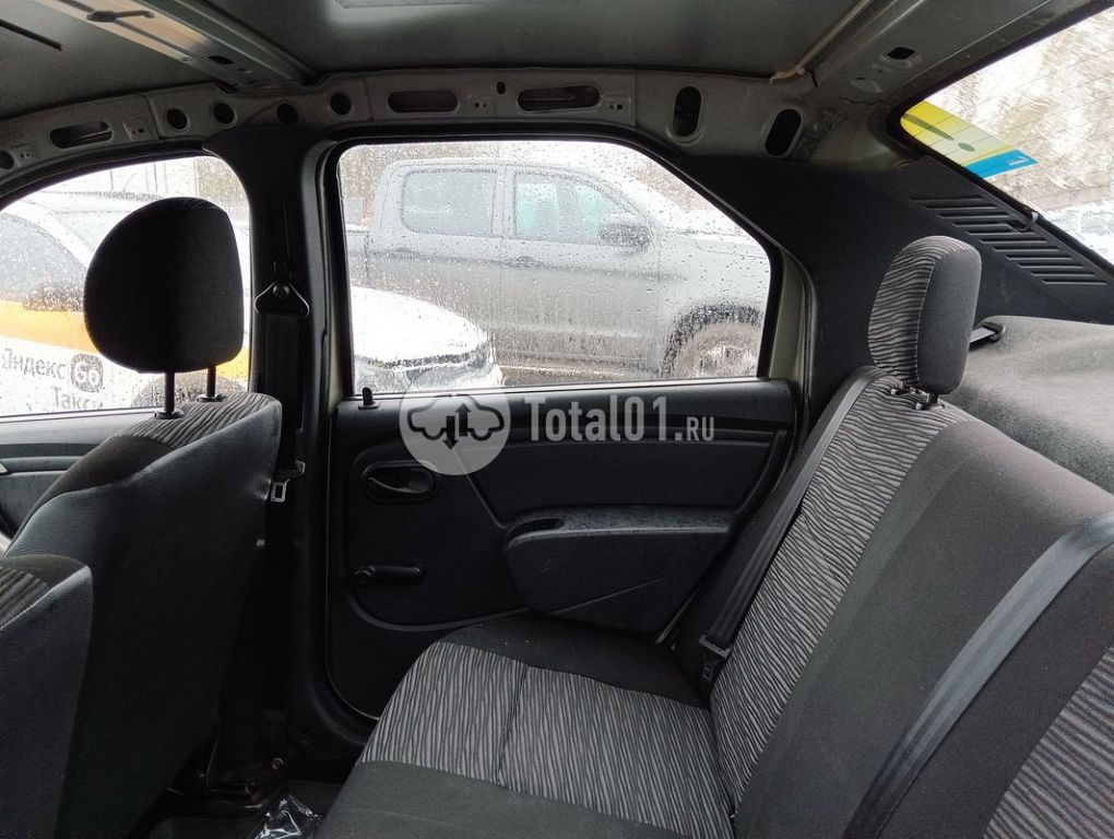 Фото Renault Logan 96