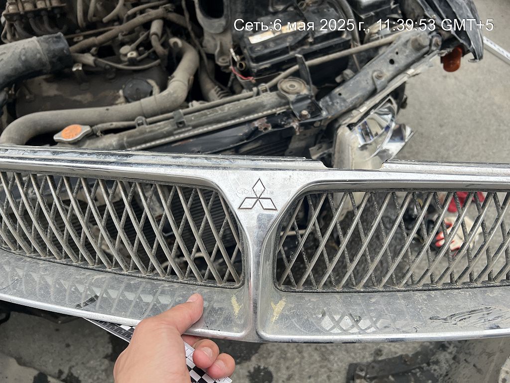 Фото Mitsubishi Diamante 96