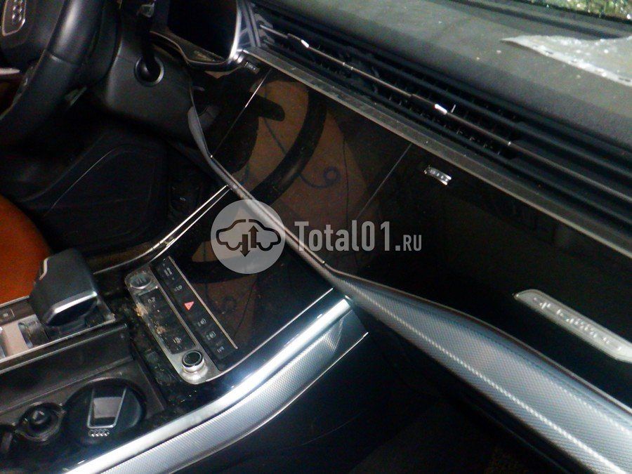 Фото Audi Q7 30