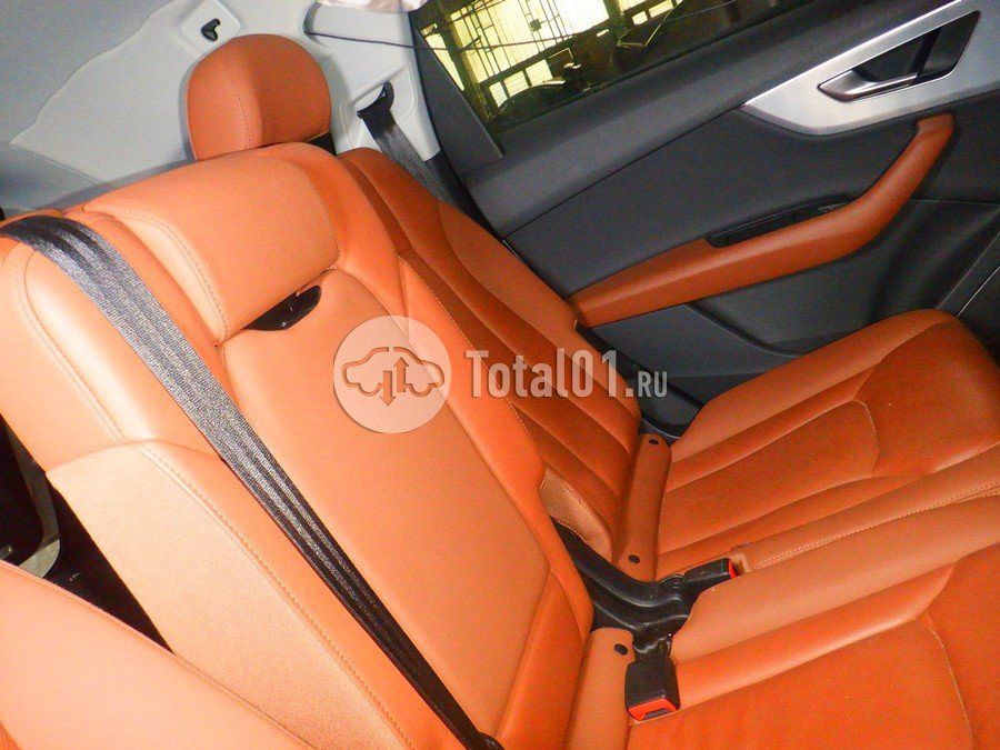 Фото Audi Q7 56