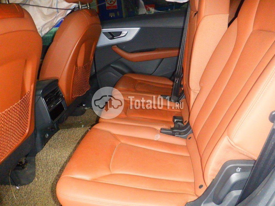 Фото Audi Q7 90