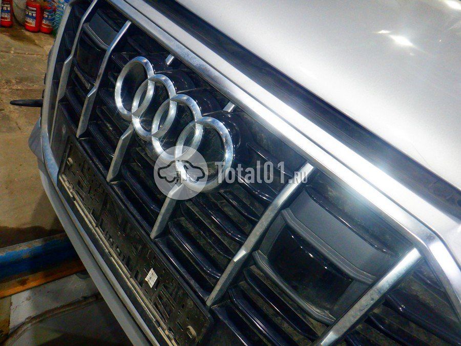 Фото Audi Q7 270