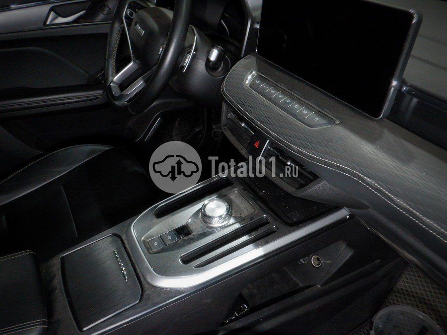 Фото Haval Jolion 28