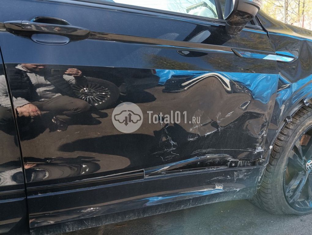 Фото Volkswagen Tiguan 40