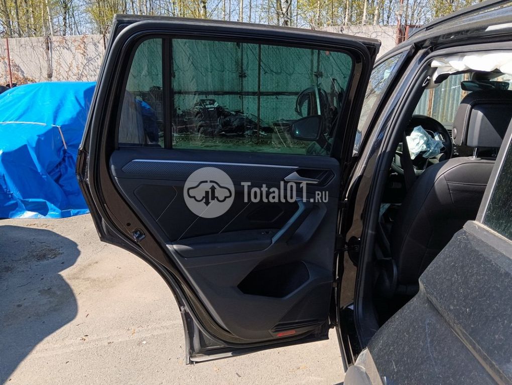 Фото Volkswagen Tiguan 102