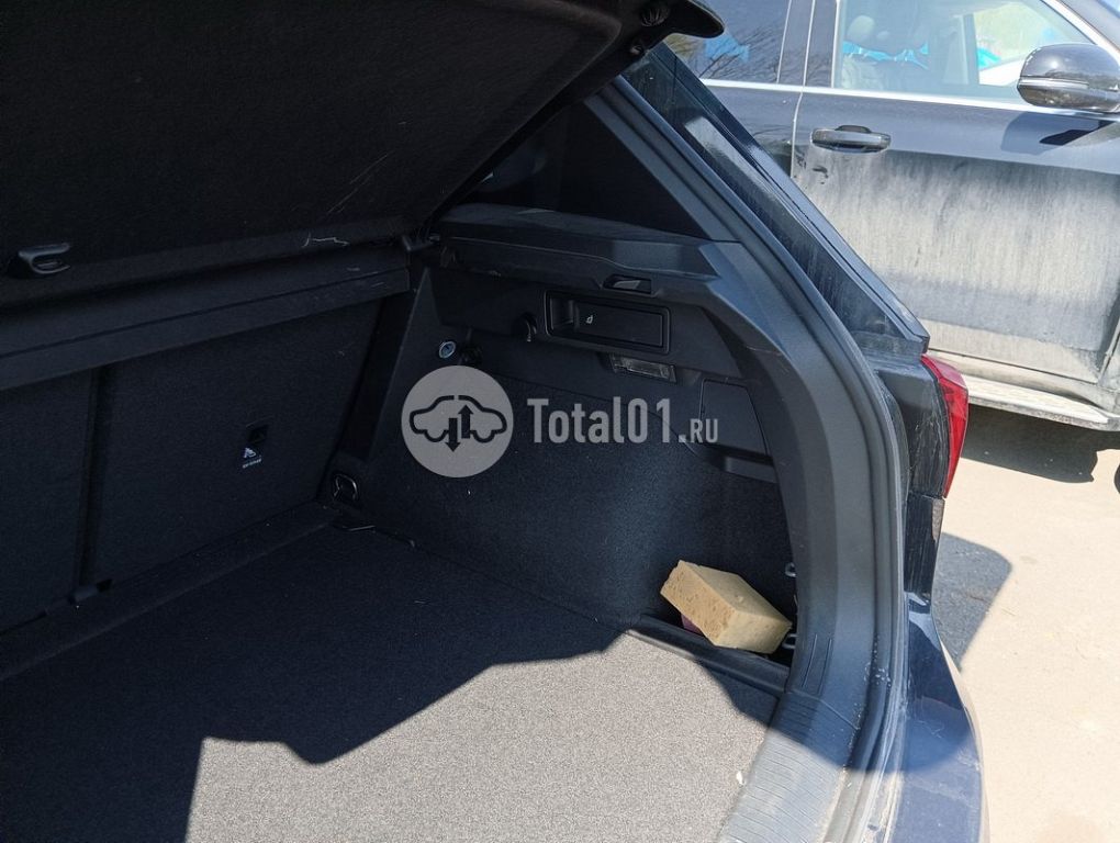 Фото Volkswagen Tiguan 128