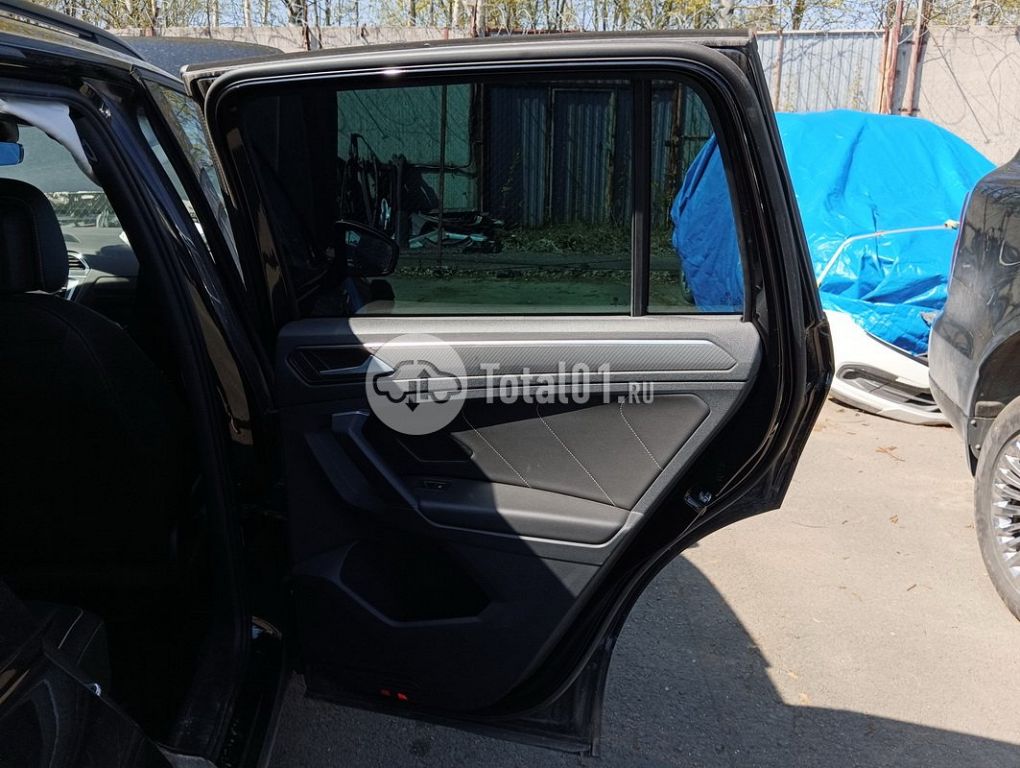 Фото Volkswagen Tiguan 140