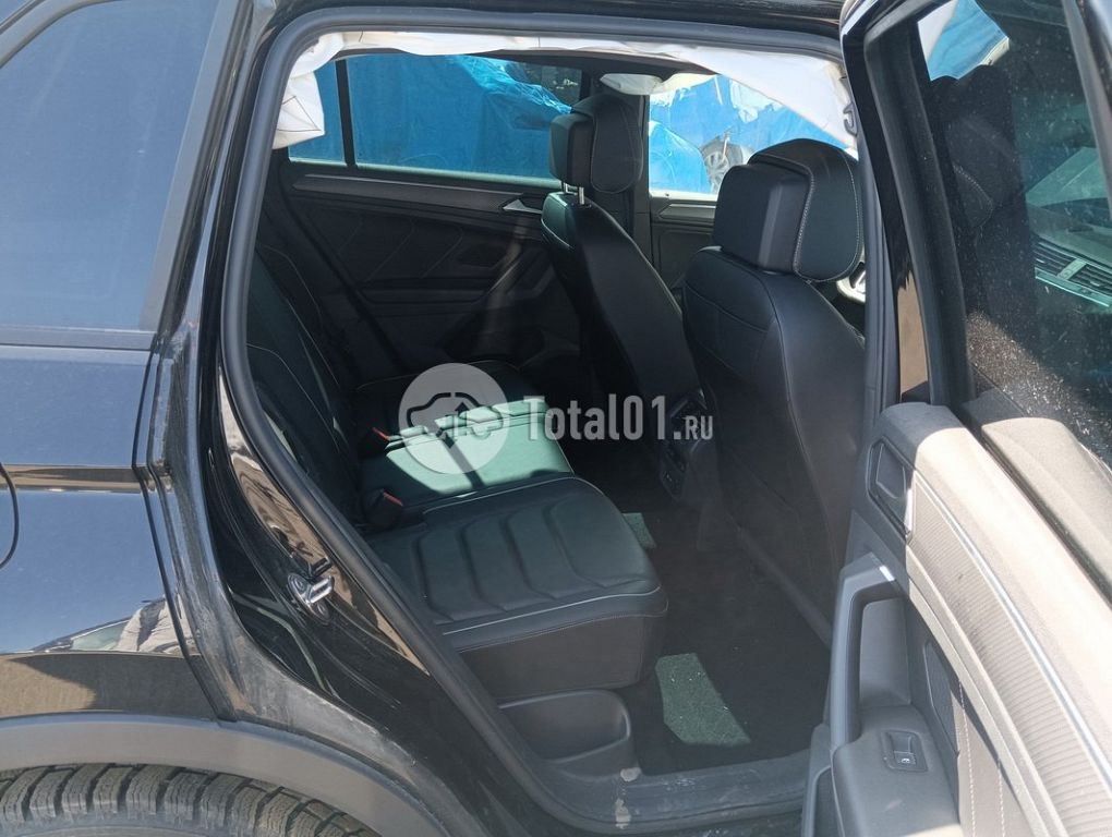 Фото Volkswagen Tiguan 142