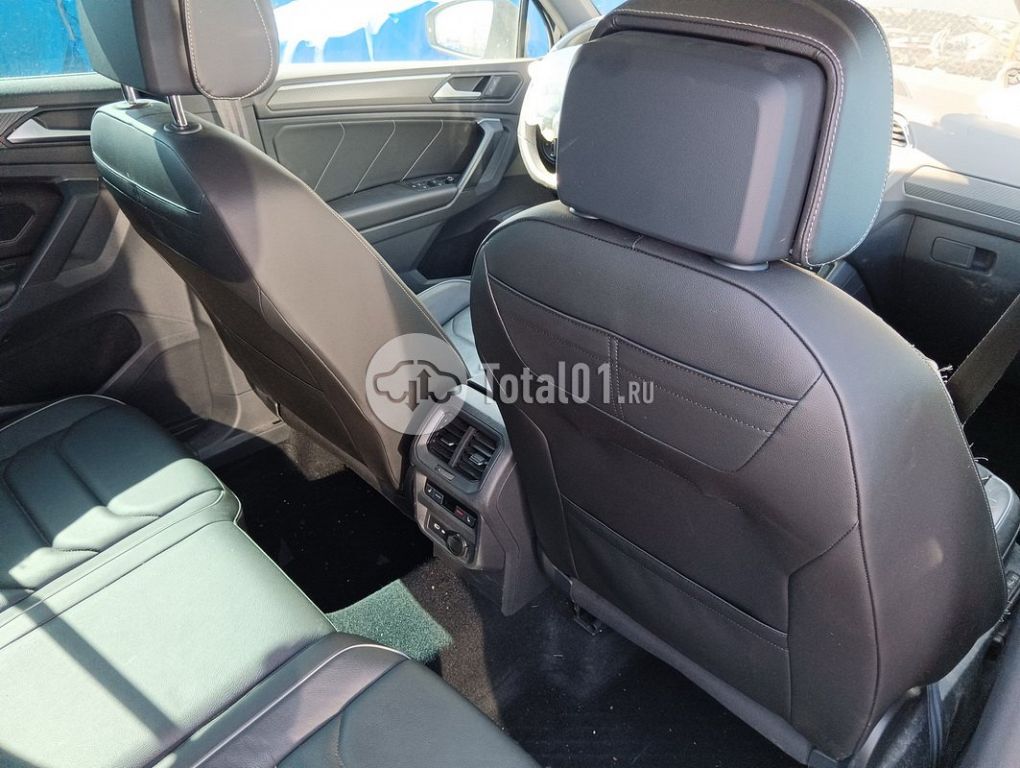 Фото Volkswagen Tiguan 144
