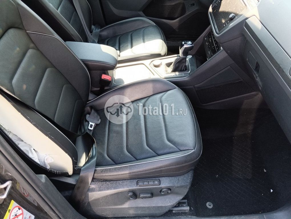 Фото Volkswagen Tiguan 160