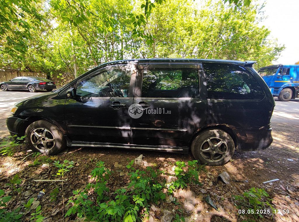 Фото Mazda MPV 12