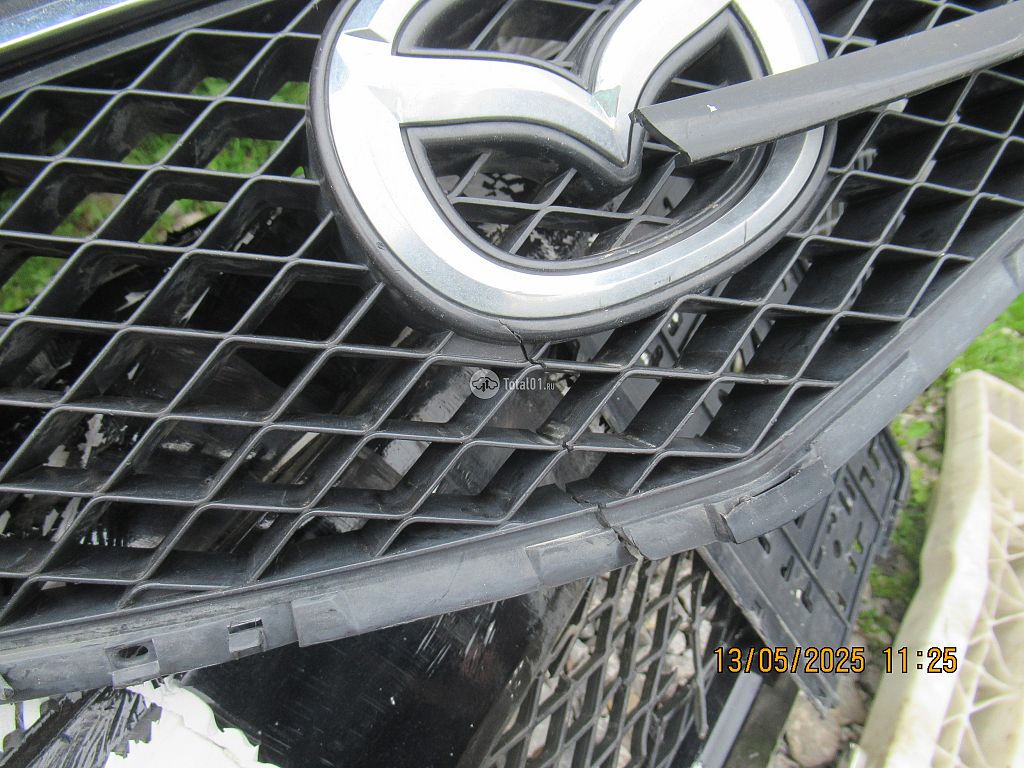 Фото Mazda MPV 134