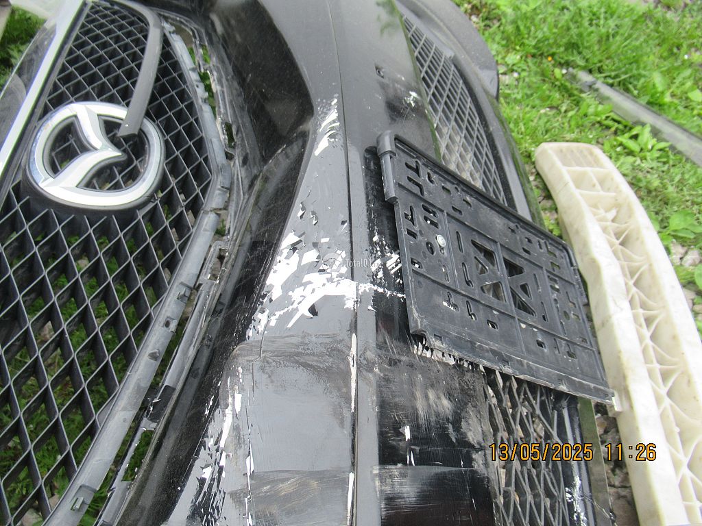 Фото Mazda MPV 148