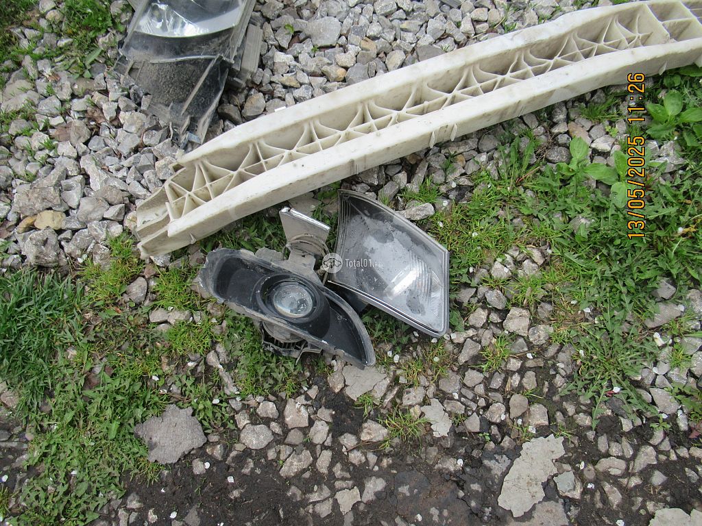 Фото Mazda MPV 166