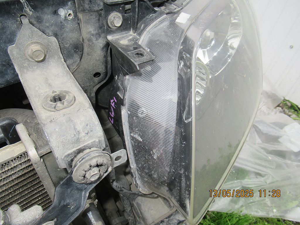 Фото Mazda MPV 228