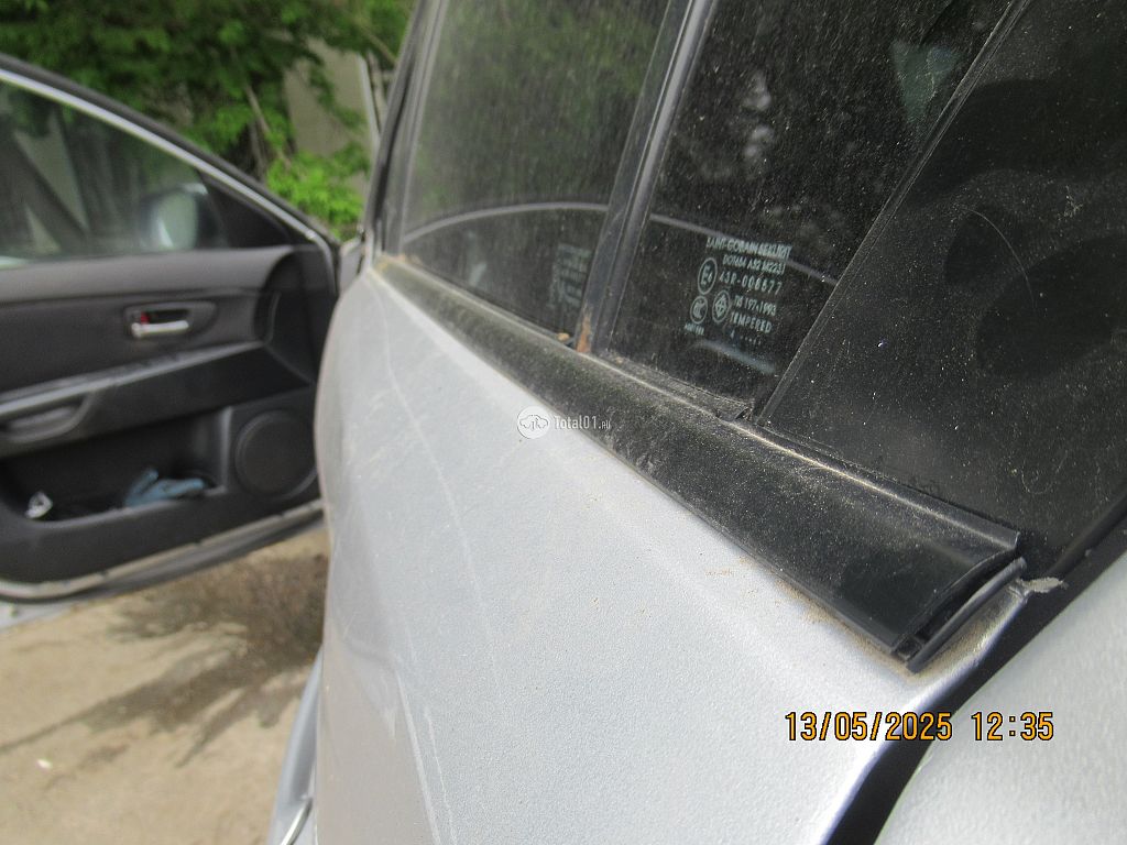 Фото Mazda 3 52
