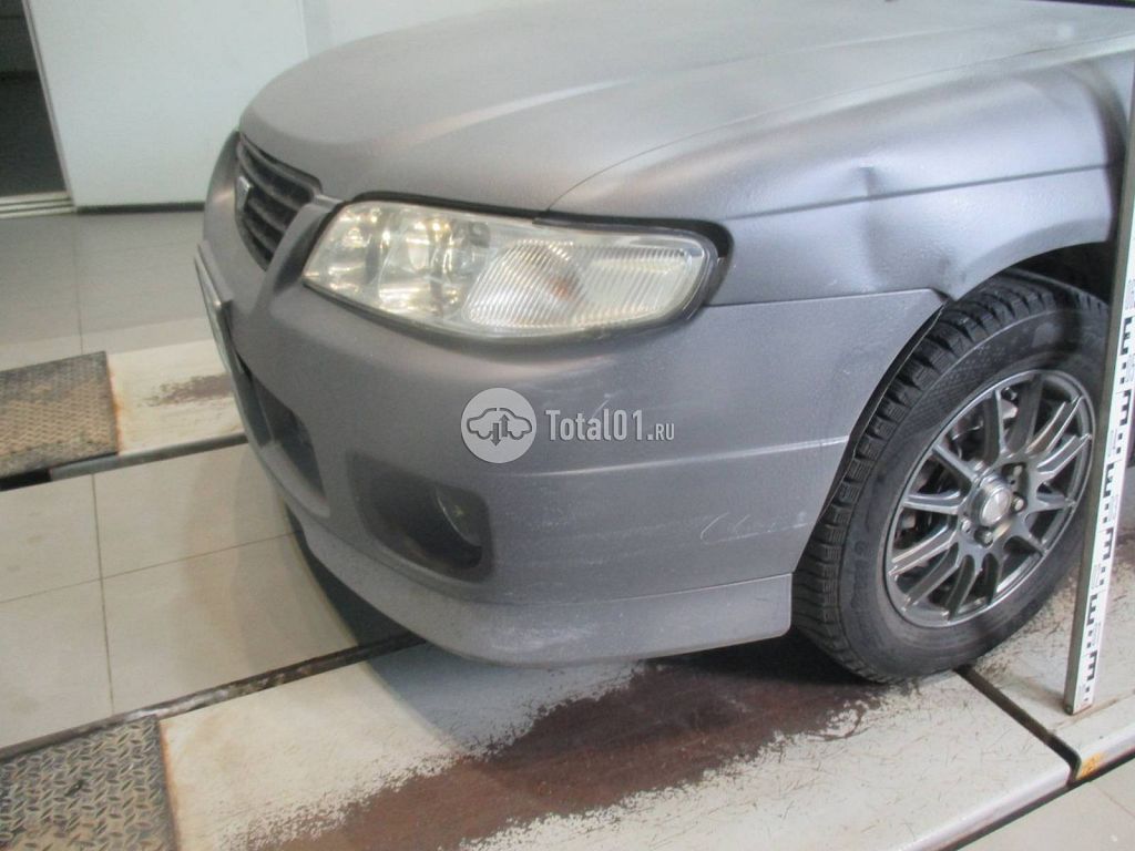 Фото Nissan Avenir 16