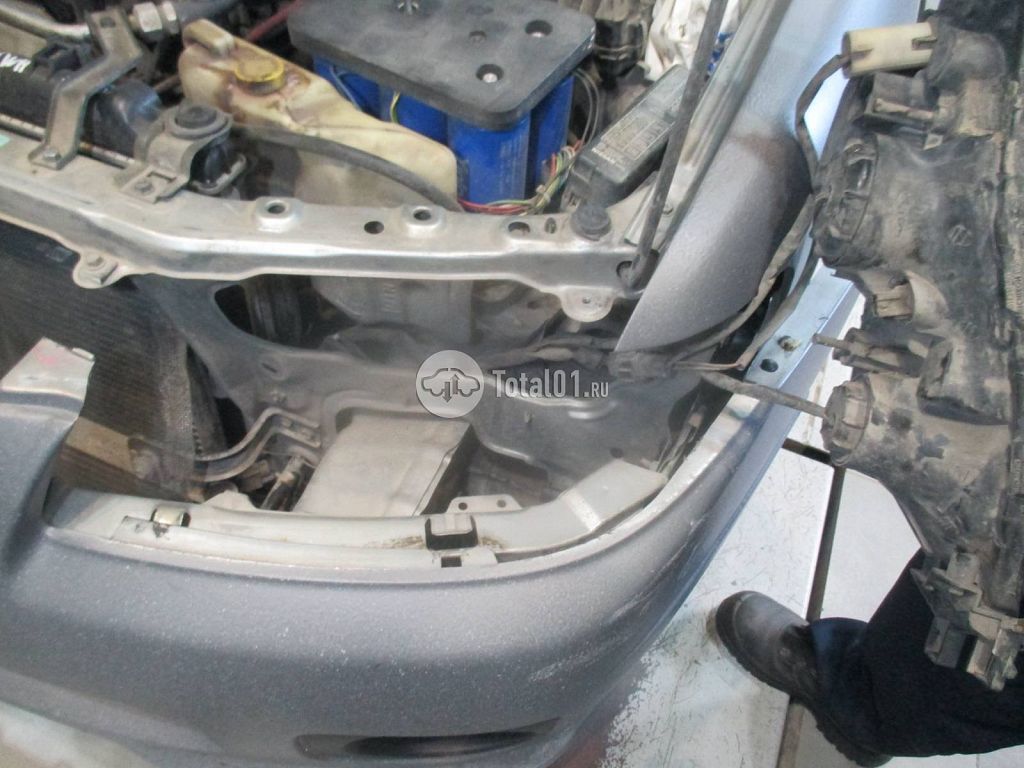 Фото Nissan Avenir 44