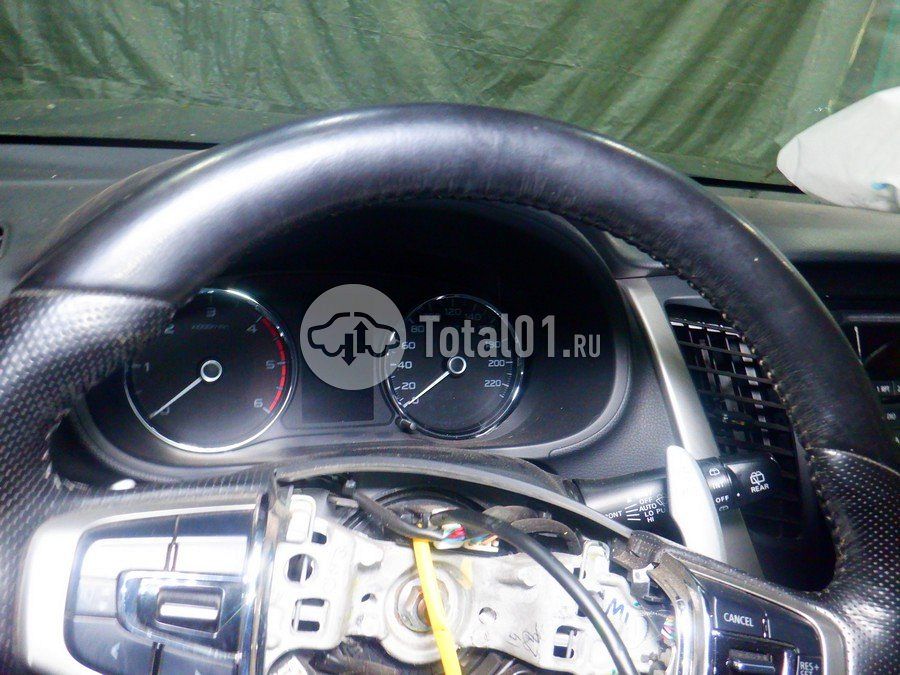 Фото Mitsubishi Pajero Sport 32