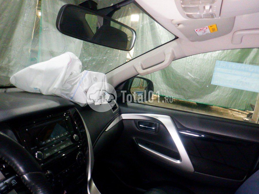 Фото Mitsubishi Pajero Sport 36