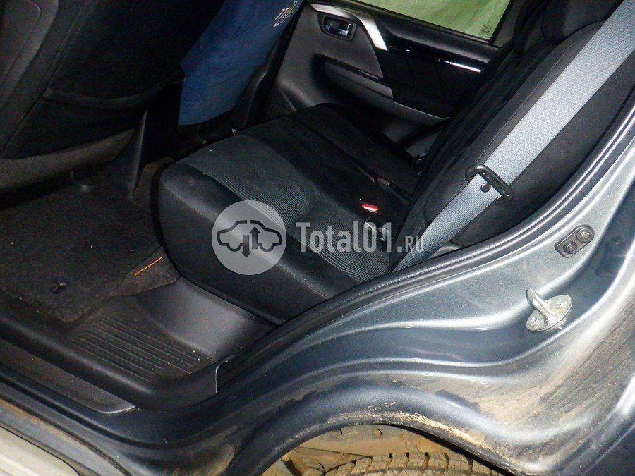 Фото Mitsubishi Pajero Sport 46