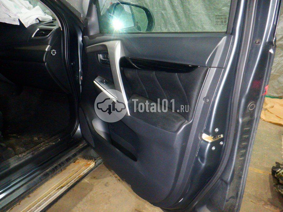 Фото Mitsubishi Pajero Sport 132