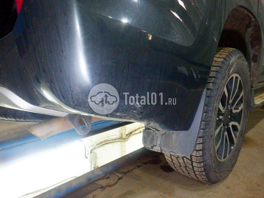 Фото Mitsubishi Pajero Sport 230