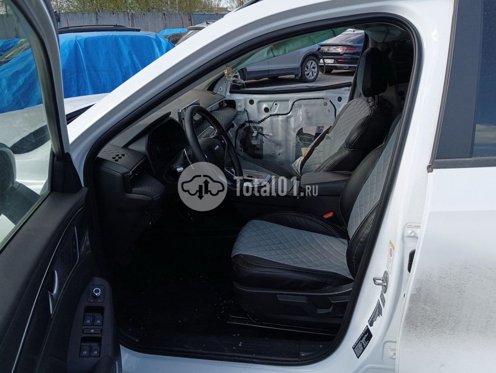 Фото Haval Jolion 80