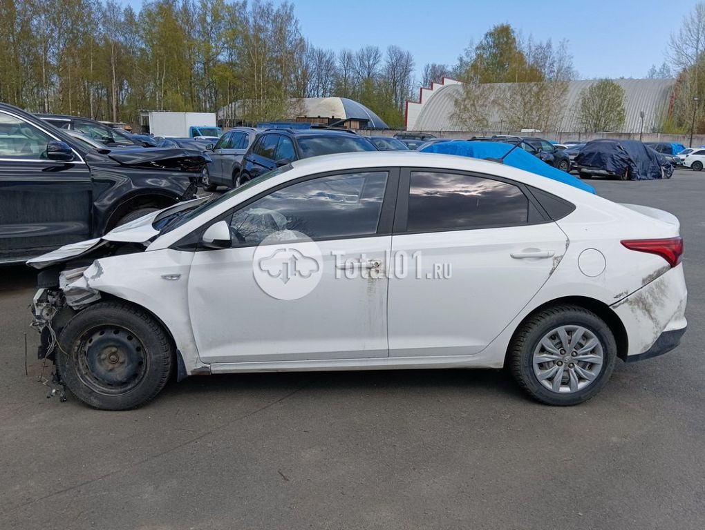 Фото Hyundai Solaris 6